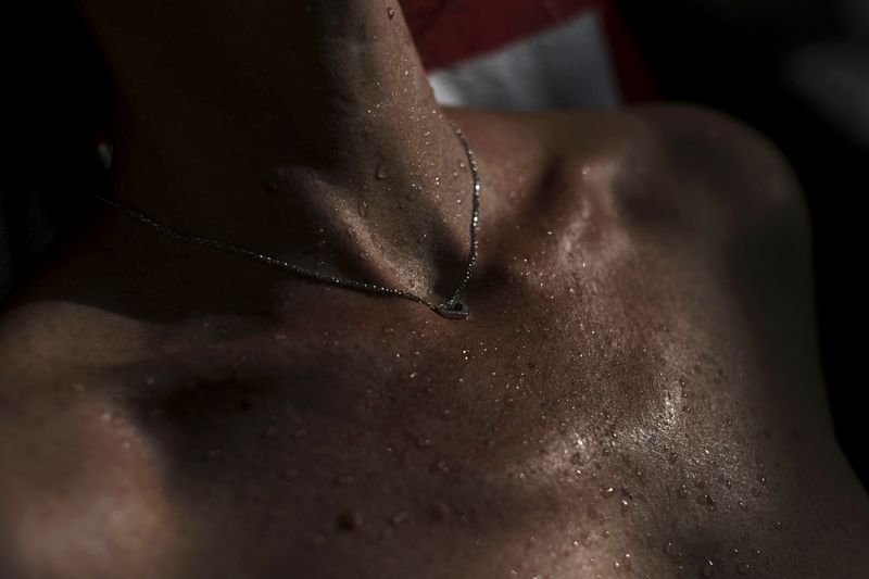 © Marjolaine VUARNESSON - Image from the Apparitions photography project