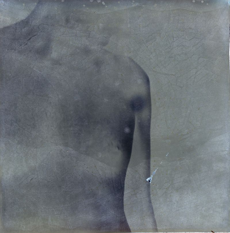 © Marjolaine VUARNESSON - Image from the Apparitions photography project