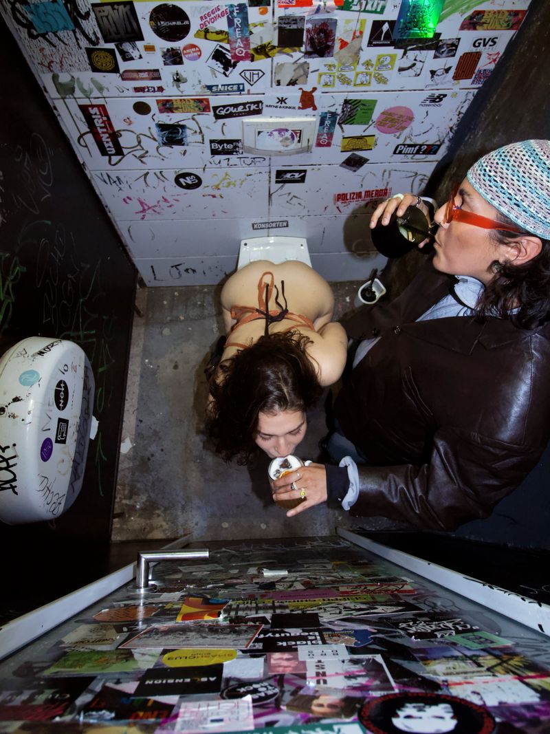 © Carina Noebel - Image from the FLINTA*Toilet Cam photography project