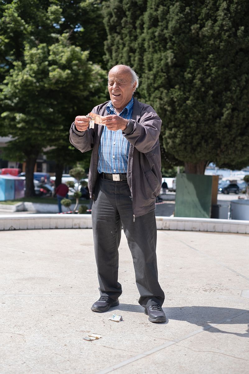 © Myrto Konstantinidou / Soti Tyrologou - Image from the What you think you know / it's just a matter of production photography project