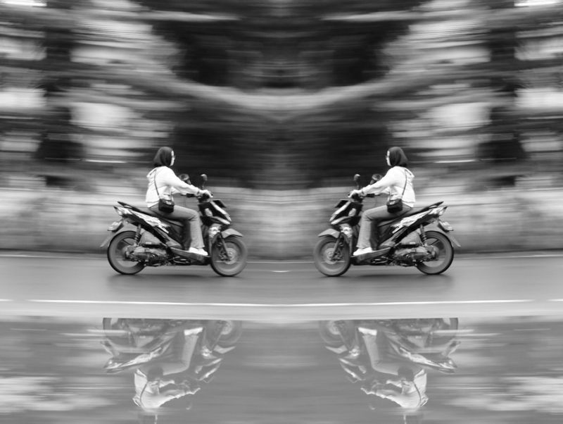 © najla mumtaz - Reflection