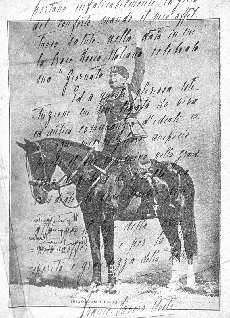 © Flavia Piola - Image from the Costanza Lorenzetti photography project