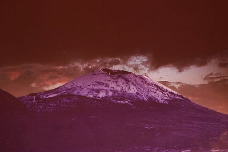 © Flavia Piola - Vesuvius is one of the most iconic symbols of Naples, where Costanza lived and worked for most of her life.