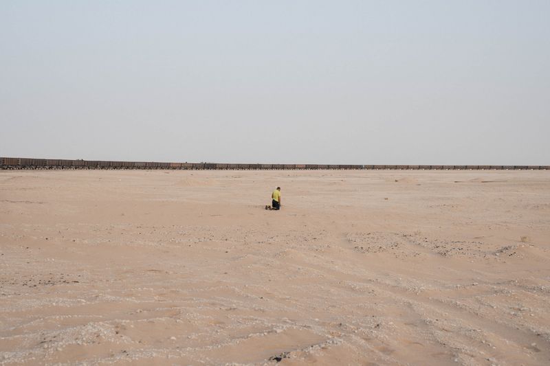 © Albert Słowiński - Image from the Sand and Iron photography project