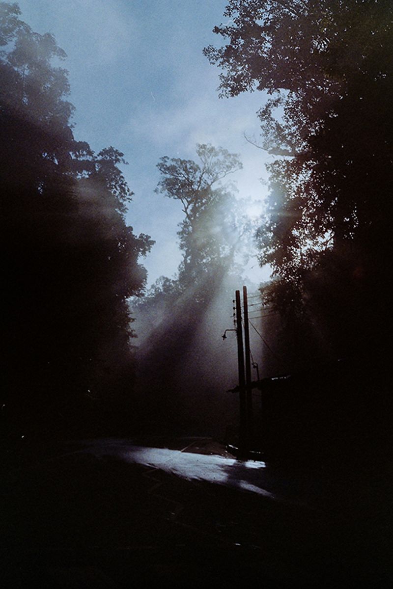 © Franziska Nagelova - Image from the The Light -ness of Crossing photography project