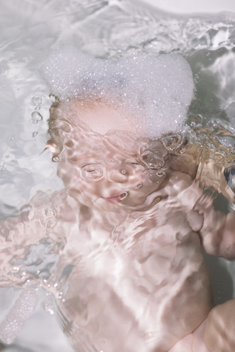 © Teresa Pistorius - Image from the Like the Waves Appear and Disappear and Appear Again photography project
