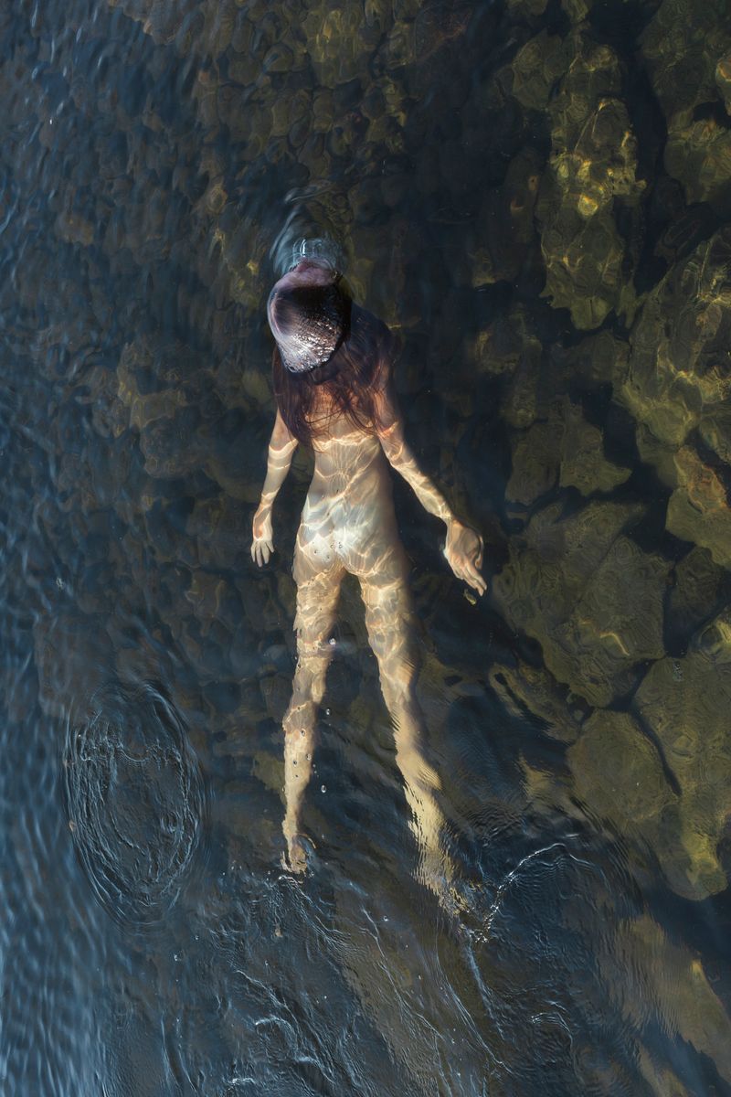 © Teresa Pistorius - Image from the Like the Waves Appear and Disappear and Appear Again photography project