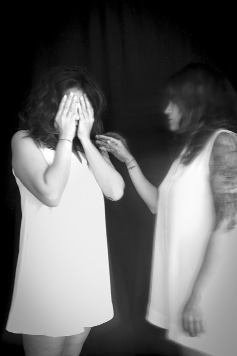 © andrea cristina poldi - Image from the ODI ET AMO photography project