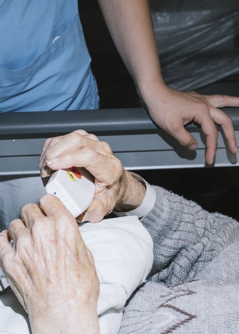 © Patricia Kühfuss - Image from the Never Done - Nurses in German Hospitals photography project