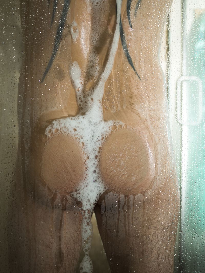© Jennifer Folsom - Image from the bare witness photography project