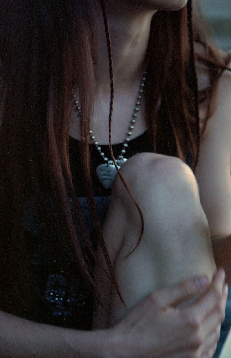 © Sidonie Ronfard - Image from the Shadows won't lie photography project