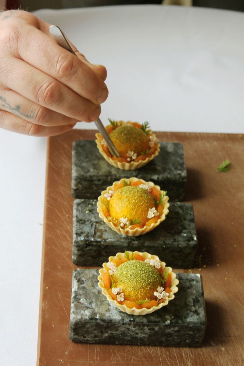 © Claire Dunne - Attention to detail