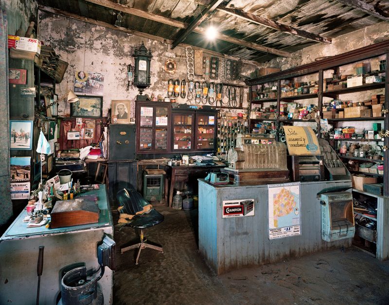 © Guillermo Srodek-hart - Image from the 'Stories' photography project