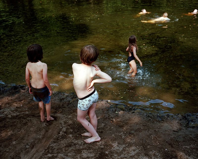 © Sian Davey - Image from the The River photography project