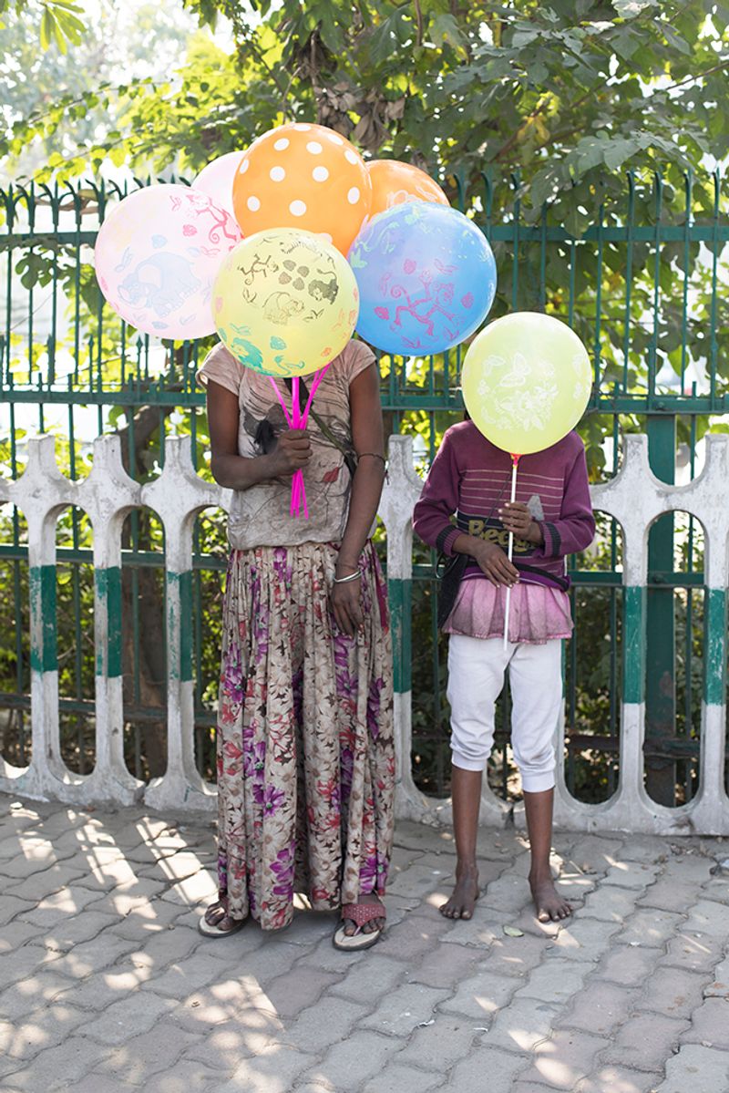 © Jocelyn Allen - Balloon Sellers