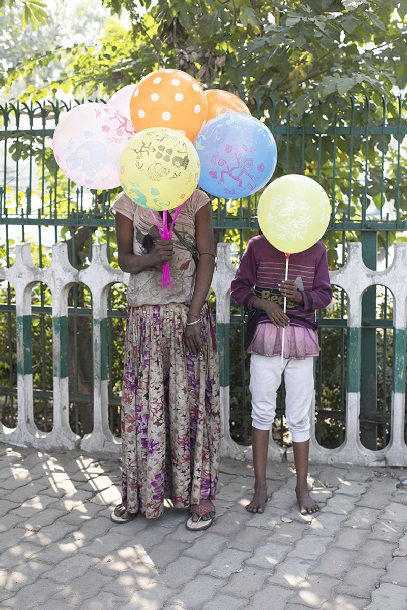 © Jocelyn Allen - Balloon Sellers