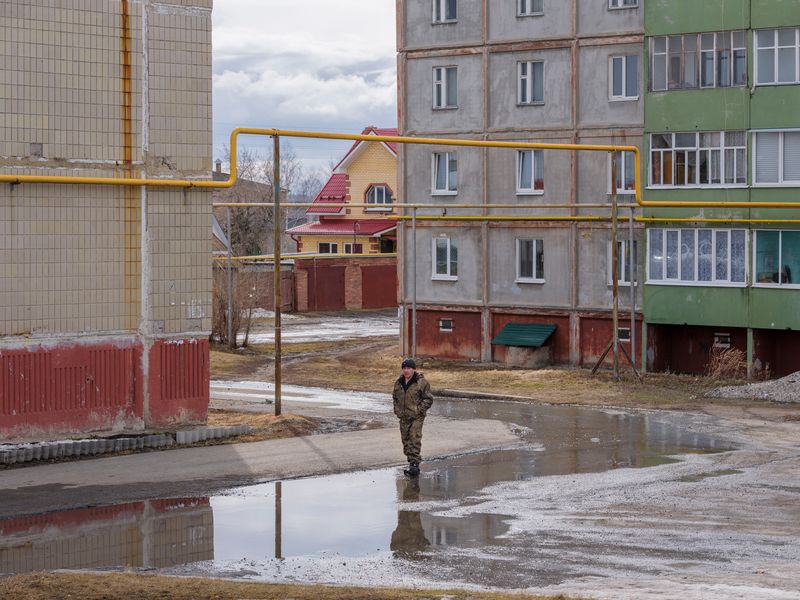 © Chris Bierl - Street scene in Dalmatovo, a city close to the river Tetcha