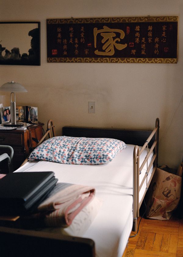 © Nina Tanujaya - Image from the Pulang photography project