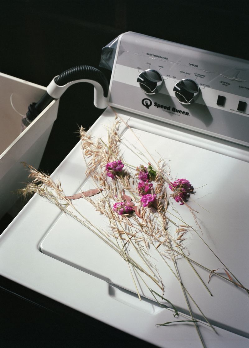 © Nina Tanujaya - Image from the Sisa Masa photography project