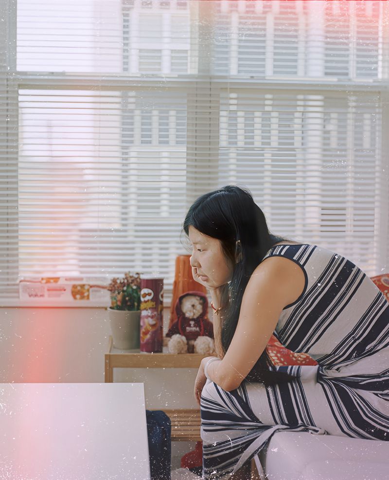 © Mengting zhou - Image from the In the Room I_StrangeTalesGirls photography project