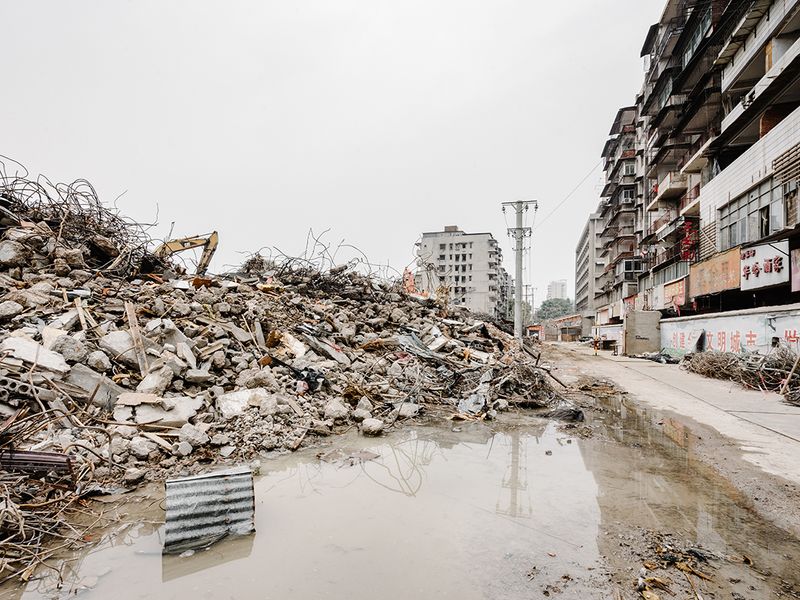 © Alessandro Zanoni - Image from the Wuhan boulevard photography project