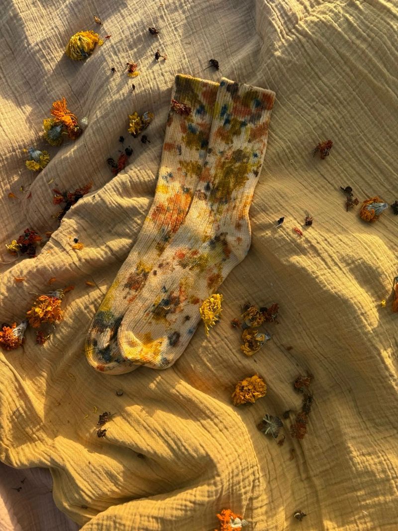 © Hayleigh Longman - Dyed socks by Hael farm.