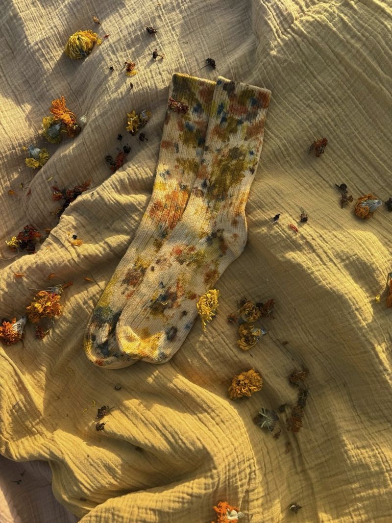 © Hayleigh Longman - Dyed socks by Hael farm.