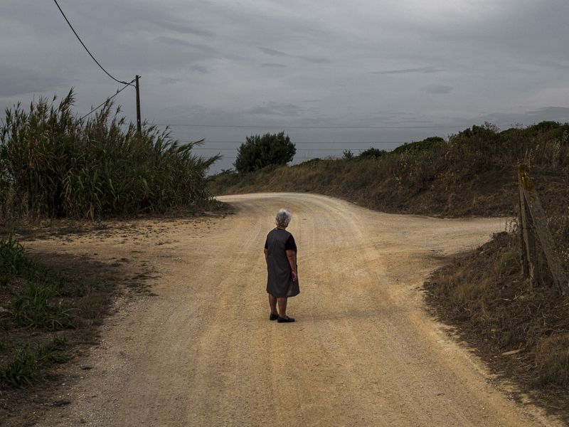 © Rui Costa - Image from the Uma Azeitona Bordada em Azul photography project