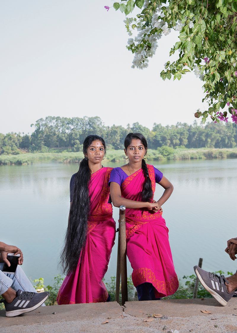 © Anouchka Renaud-Eck - Girls surrounded by boys, 2020