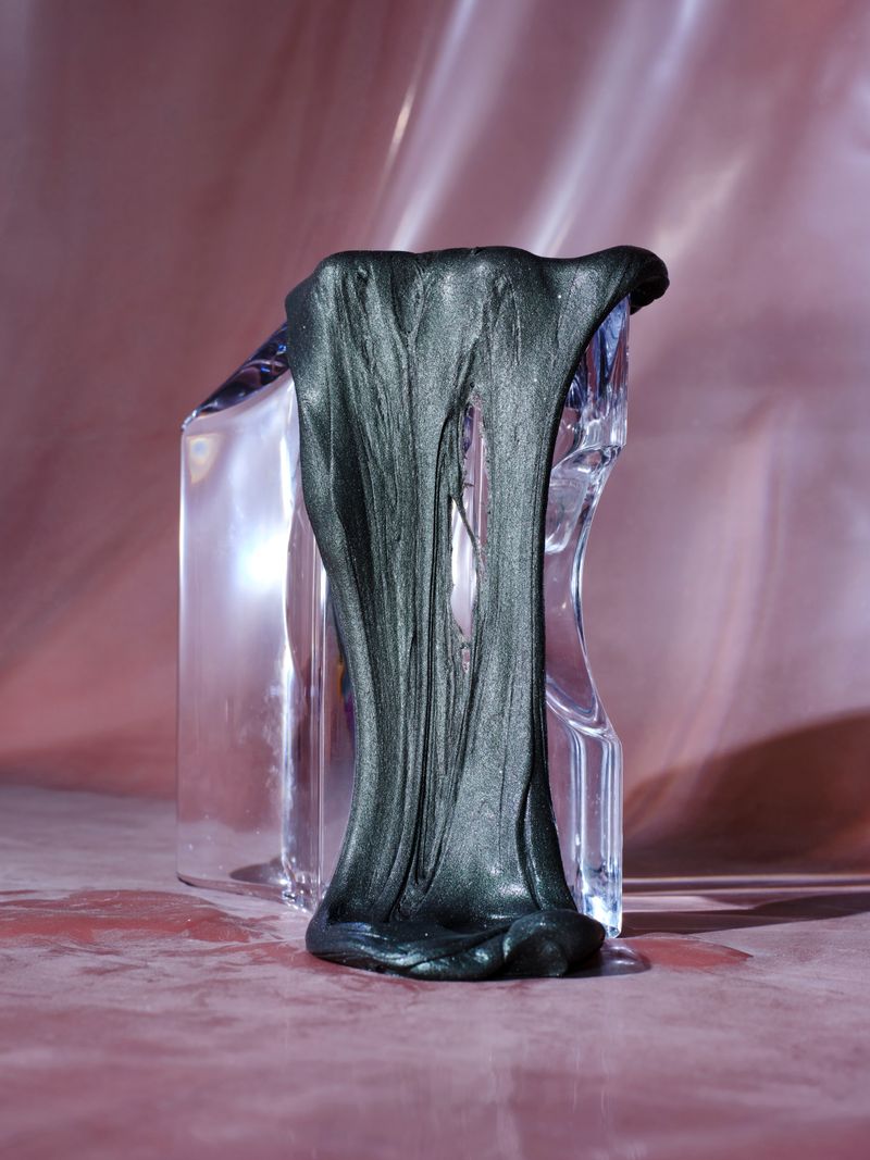 © Yi Hsuan Lai - Untitled, 2024, Archival pigment print, 16.25 W x 21.625 H in