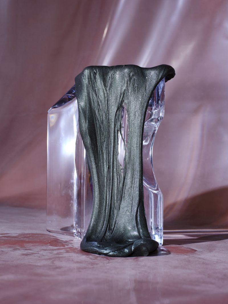 © Yi Hsuan Lai - Untitled, 2024, Archival pigment print, 16.25 W x 21.625 H in
