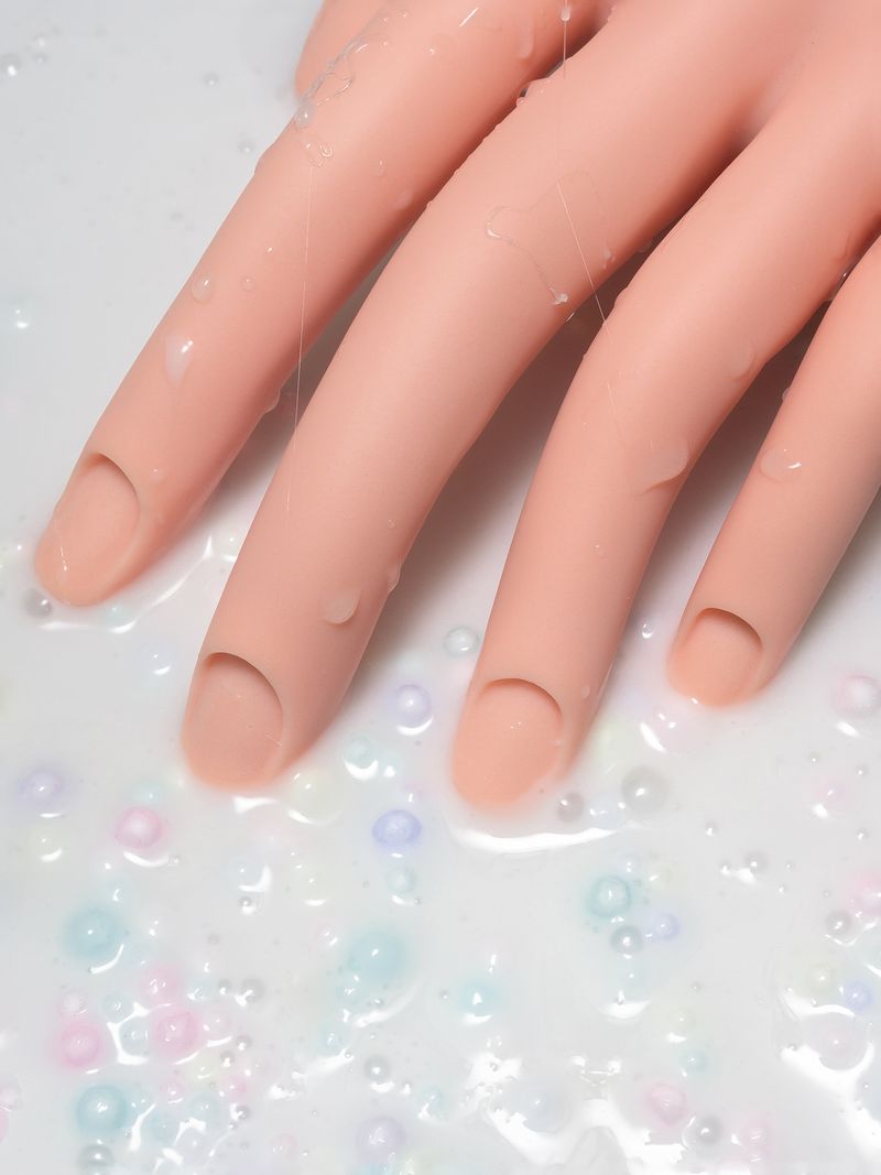 © Nika Sandler - Image from the The World of Hedonia photography project