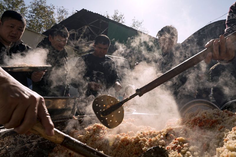 © Yam G-Jun 严居骏 - Image from the The Dungan People - 100 Years after migration to Central Asia photography project