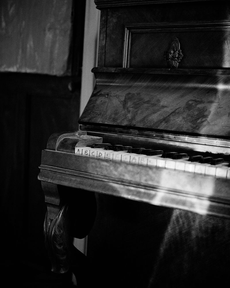 © Florence Cuschieri - Image from the La ronde des hirondelles photography project