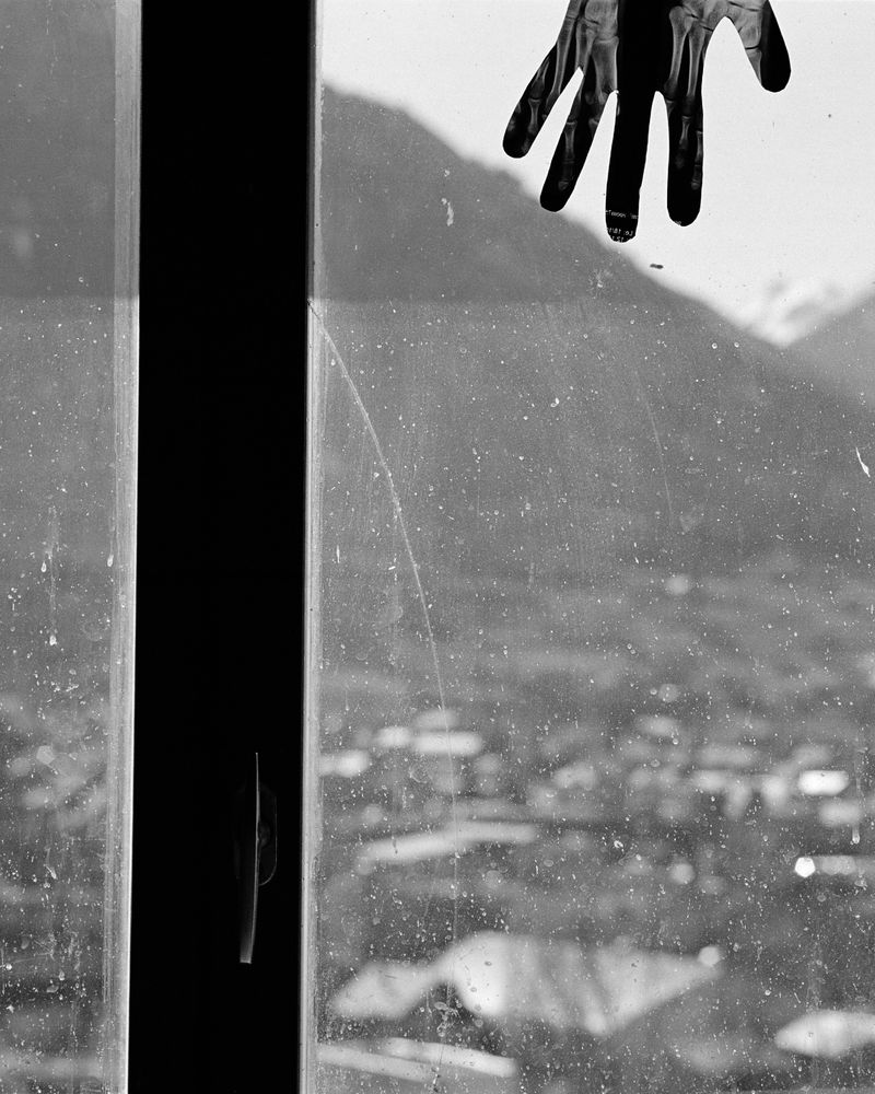 © Florence Cuschieri - Image from the La Ronde des hirondelles (Swallow's round) photography project