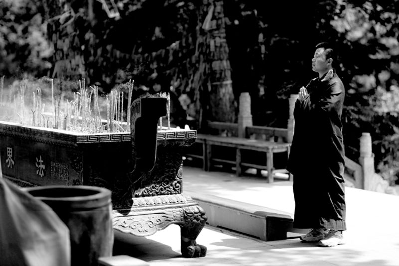 © DAVID ZHAO - Xizang Monk