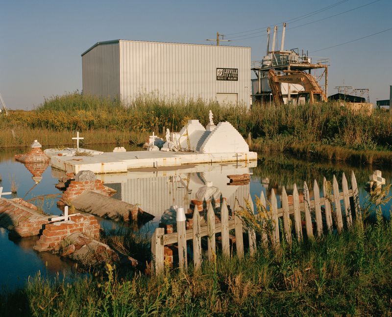© Sam Muller - Image from the Lâche Pas La Patate photography project
