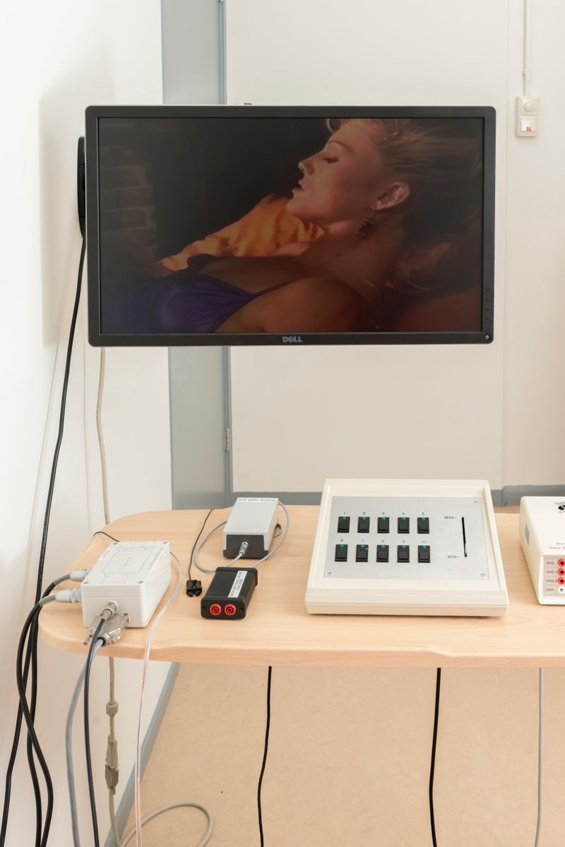 © Petra Kroon - 10 no sex__no glory__11 no sex__no glory__Leiden University, room for persons who undergo sexual research