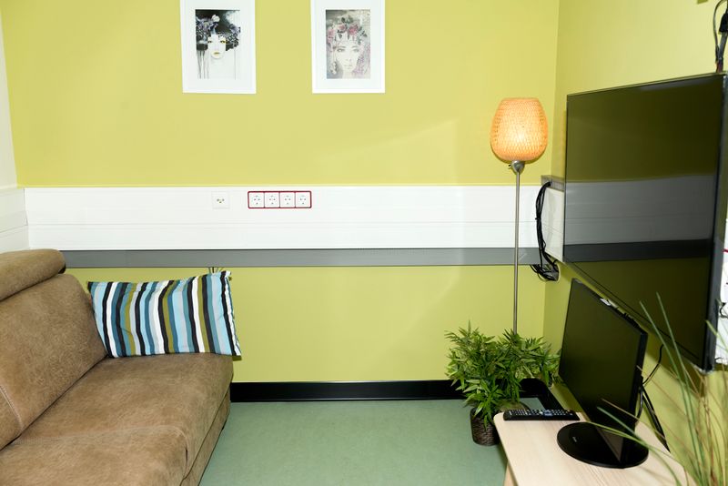 © Petra Kroon - 4 no sex__no glory__Maastricht University, room for couples taking part in sexual research