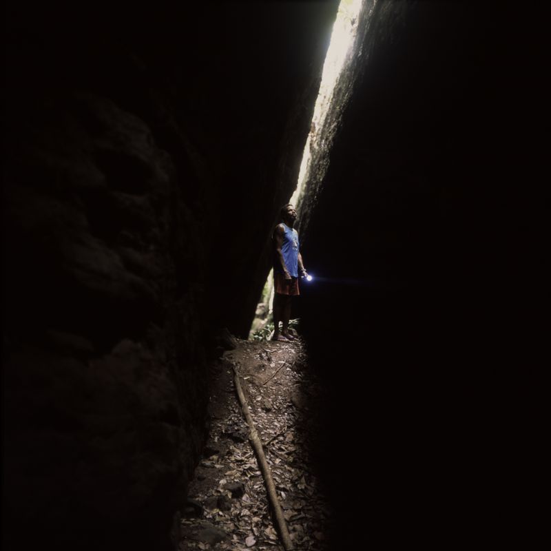 © luiz maudonnet - Image from the The Mountain that Cried photography project