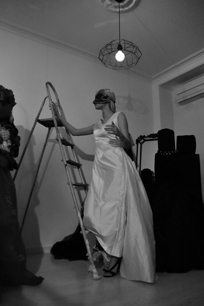 © Elena Bandurka - Image from the Live and non-living doll photography project