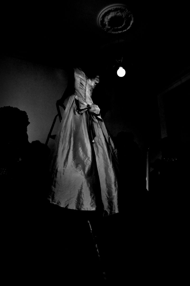 © Elena Bandurka - Image from the Live and non-living doll photography project