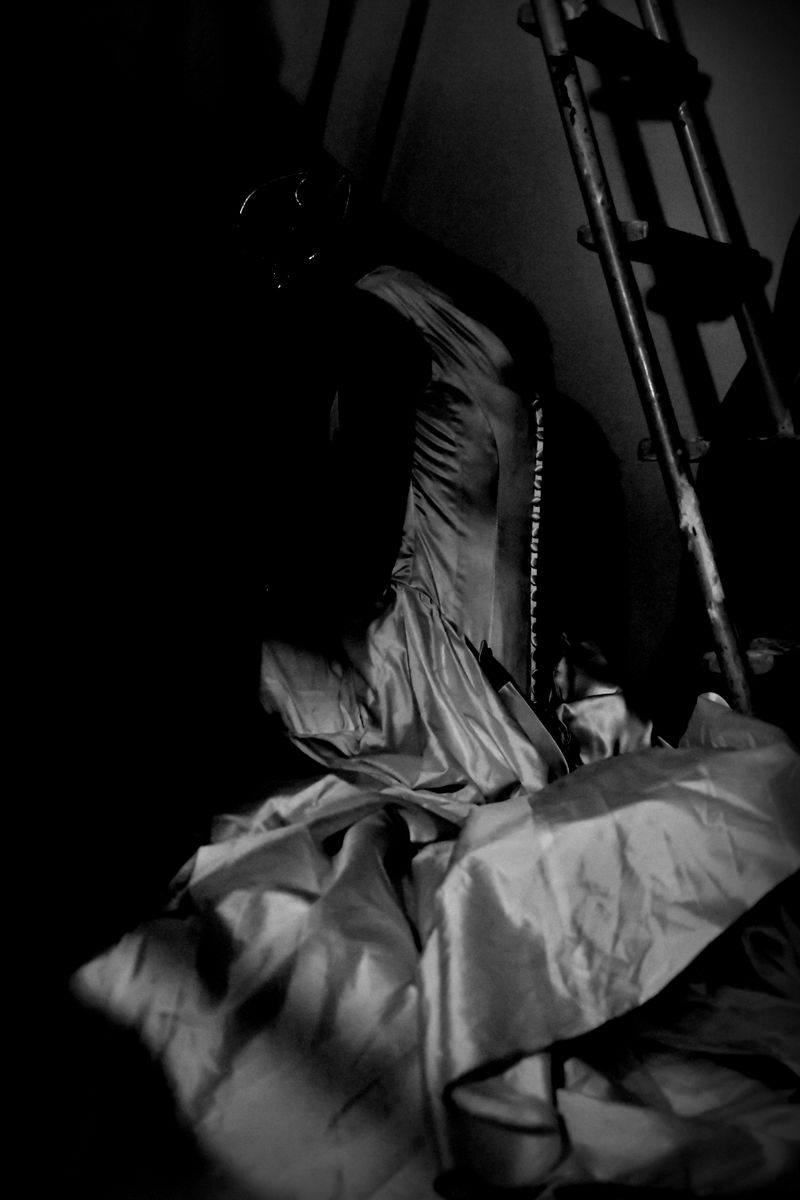 © Elena Bandurka - Image from the Live and non-living doll photography project