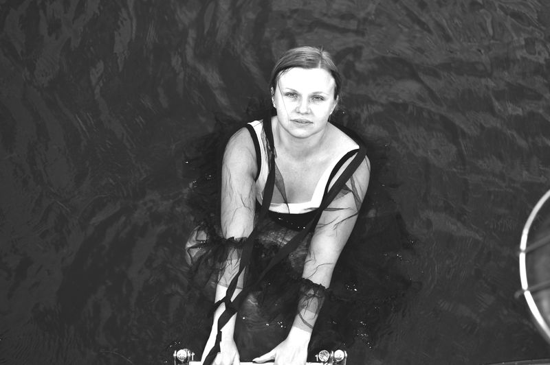 © Elena Bandurka - Image from the Swimmers photography project