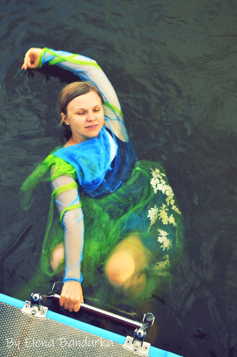 © Elena Bandurka - Image from the Swimmers photography project