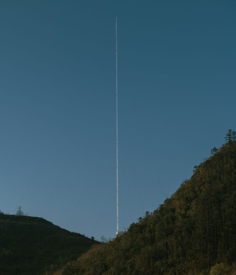 © Tianxi Wang - Anemometer tower at the Tropic of Cancer