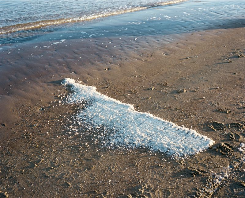 © Tianxi Wang - Salt line to the sea. 2023