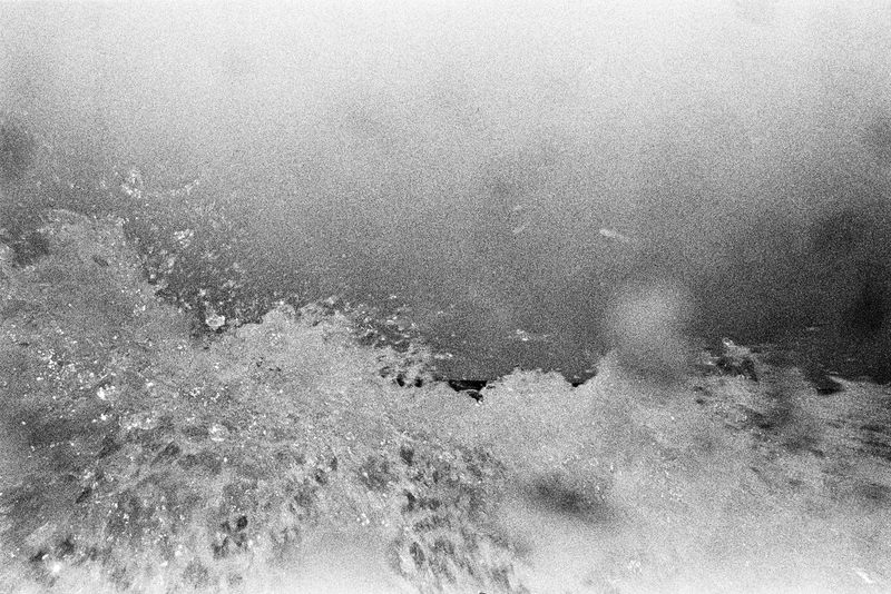 © Mateusz Sarello - Image from the Swell photography project