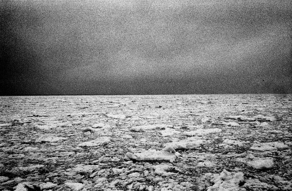 © Mateusz Sarello - Image from the Swell photography project