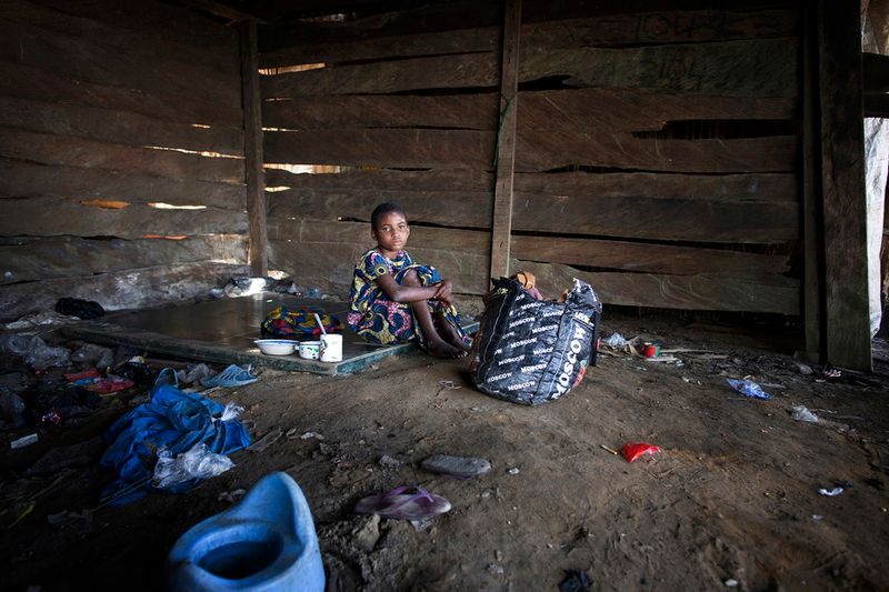 © Toby Binder - In a filthy shack Stella found shelter and lived on fish scraps that were left to her.
